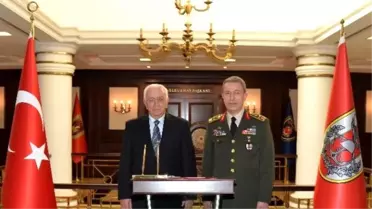 Emekli Orgeneral Koşaner'den Genelkurmay Başkanı Orgeneral Akar'a Ziyaret