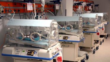 Türkiye'nin Üçüncü Beşizleri Dünyaya Geldi! Doğuma 15 Kişilik Ekip Girdi