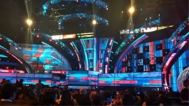 Grammy Ödülleri Sahiplerini Buluyor