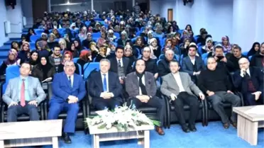 Vali Kahraman, İlahiyat Fakültesinde Derse Katıldı