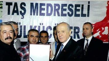 Taş Medreseli Ülkücülerden, Bahçeli'ye Geçmiş Olsun Ziyareti