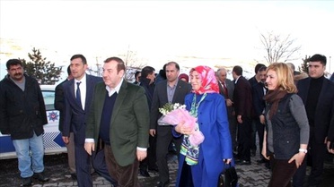 Kadıoğlu'na Davullu Zurnalı Karşılama