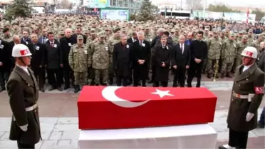Şehit Astsubay Özdemir Son Yolculuğuna Uğurlandı