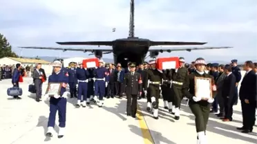 Üç Şehidin Cenazeleri Amasya'ya Getirildi