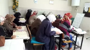 Kırklar Cami'nde Kur'an Kursu Eğitim Devam Ediyor