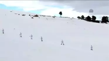 Komandolar Zorlu Kış Eğitimini Başarıyla Tamamladı (3)