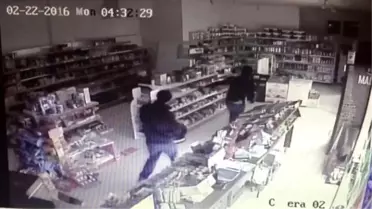 Soyguncular Kameraya Yakalandı