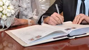 Kimse 29 Şubat'ı İstemiyor! Nikah Masasında Artık Yıl Sessizliği