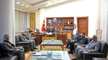 Malatya Yeşilay Cemiyeti, Çakır'ı Ziyaret Etti