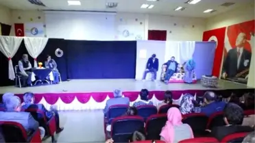 Serik'te 'Karar Senin İlk Namaz' Tiyatro Oyunu Sahnelendi