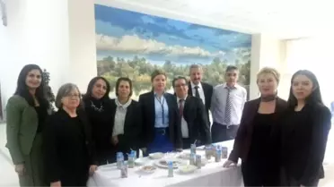 Eğitimci-yazar Şenyüzlü'den 'Anlayarak Hızlı Okuma' Semineri