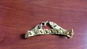 Kayıp Eşyalar Sahiplerine Teslim Ediliyor