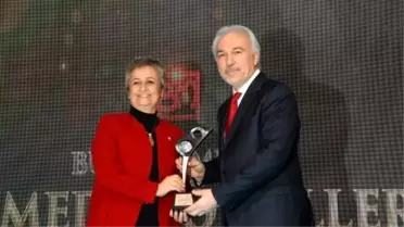 Yılın En Başarılı Belediye Başkanı Seçilen Kamil Saraçoğlu: Bu Ödül Kütahya'nın