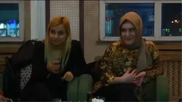 Tehlikeli' Diyenlere Aldırmadan Gönüllerde Taht Kurdular