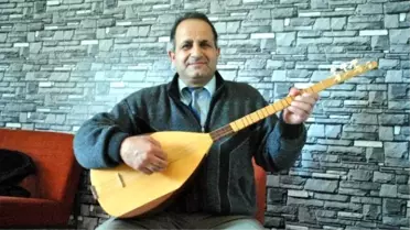 Aşık Gazeteci Bağlamanın Tezini Hazırlayacak