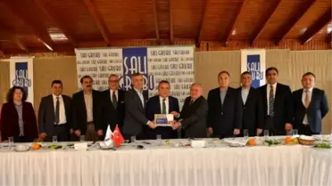 Başkan Böcek: 'Ayakları Yere Basan Proje Üretiyoruz'