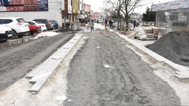 Celalettin Özdal Parkında Zemin Döşemeleri Yapılıyor