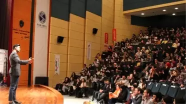 Saü'de 'Kariyer Şampiyonları' İsimli Seminer Düzenlendi