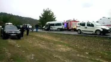 Kahramanmaraş'ta Zincirleme Kaza: 8 Yaralı