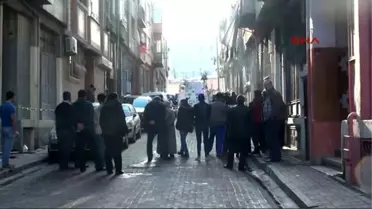 Teröristlerin Cenazeleri Binadan Çıkarıldı