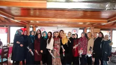Eğitim Bir-sen Bilecik Kadınlar Komisyonu Üyeleri Kahvaltıda Bir Araya Geldi