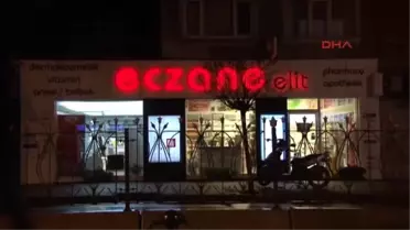 Nöbetçi Eczaneler 'Kepenk Arkasından Satış' Uygulamasına Başladı