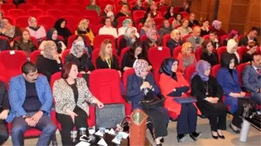 Elazığ'da 'Kadınların Politikadaki Rolü' Programı