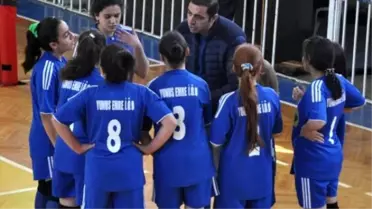 15 Yıllık Eşiyle Final Maçında Rakip Oldu