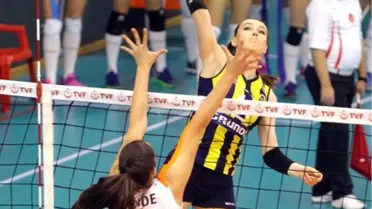 Voleybol Liglerinde Görünüm