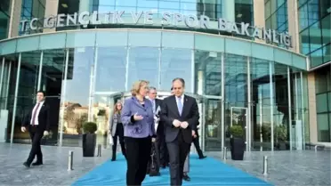 Bakan Çağatay Kılıç, Almanya Devlet Bakanı Maria Böhmer ile Bir Araya Geldi