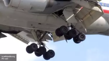 Yolcu Uçağının Kalkışta Tekerleği Koptu, 148 Yolcusuyla Acil İniş Yaptı