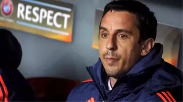 Gary Neville Umutlu!