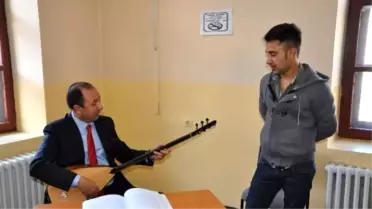 Sigarayı Bırakan Öğrencisine Sınavda Yüz Puan Verdi