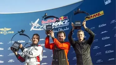 Red Bull Air Race'de Sezonun İlk Yarışı Sürprizle Başladı