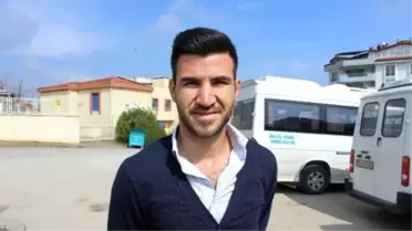 Üst Geçitten Geçen Otomobil Şaşırttı