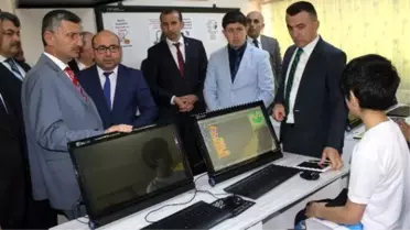 Vali Bektaş Alaşehir'de Temaslarda Bulundu