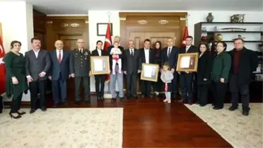 Denizli'de de Devlet Övünç Madalyaları Verildi