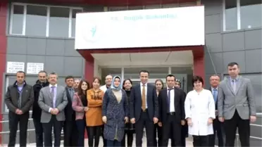 Kaymakam Akpay'dan Tıp Bayramı Ziyaretleri