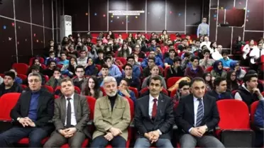 Öğrenciler Yazarlarla Buluşuyor