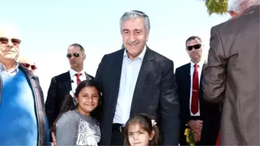 KKTC'de Nevruz Yoğun Güvenlik Önlemleri Altında Kutlandı