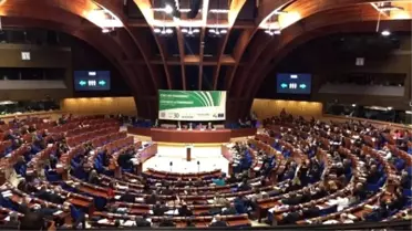 Avrupa Konseyi'ne Brüksel'deki Saldırıların Acısı Düştü