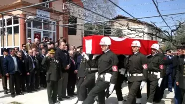 Şehit Babaya Son Dokunuş