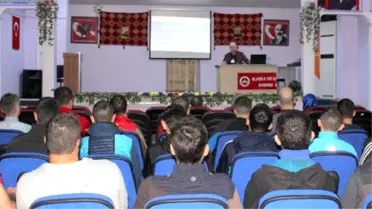 Mahkumlara, Sağlık Semineri Verildi