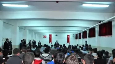 Vali Yavuz'dan Öğrencilere Tavsiyeler