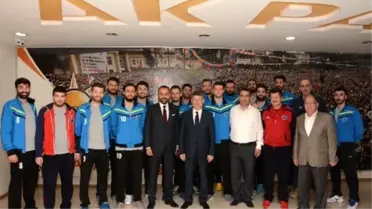 Adana Toros Byz Spor'dan Fikret Yeni'ye Teşekkür Ziyareti