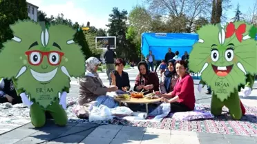 Erbaa'da Tokat Valisi Can'a Tescil Tepkisi