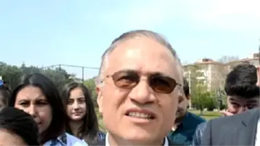 Liseliler, Görme Engelliler İçin Sınavları Seslendirdi