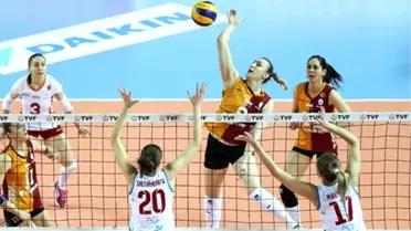 Rus Voleybolcular: Türkler Bize Kötü Muamelede Bulundu