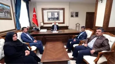 Şehit Ailelerinden Vali Çomaktekin'e Ziyaret