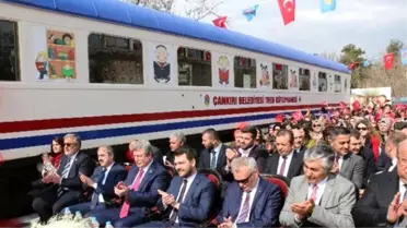 Treni Kütüphane Yaptılar
